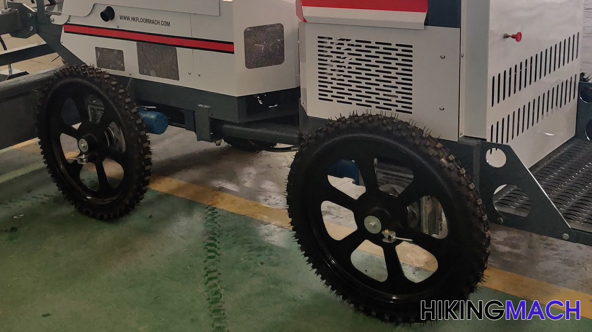 Equipped with four-wheel hydraulic drive and solid puncture-proof tires, it can move freely in concrete