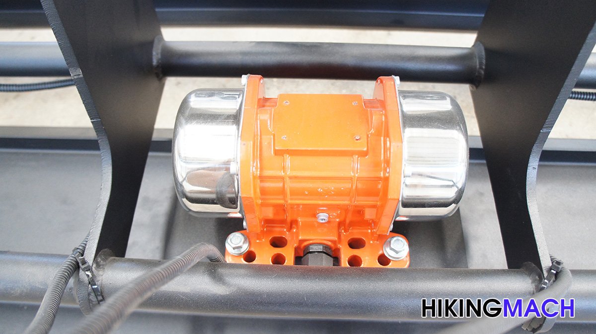 It is equipped with a 4000hz high-frequency Siemens (Germany) vibration motor to make the flattened concrete more compact.