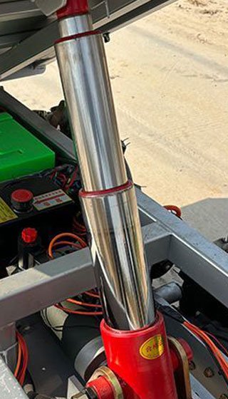 Optional-hydraulic-lift-available