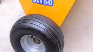 Wide wheels-of-sl-material-spreader