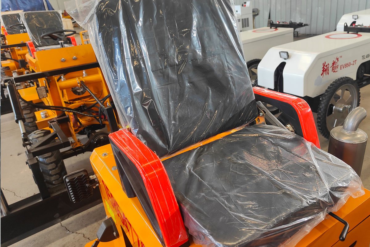 Adjustable and comfortable seats.