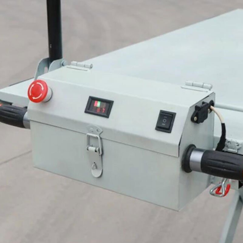 platform-cargo-lift-are-lifting-control-panel